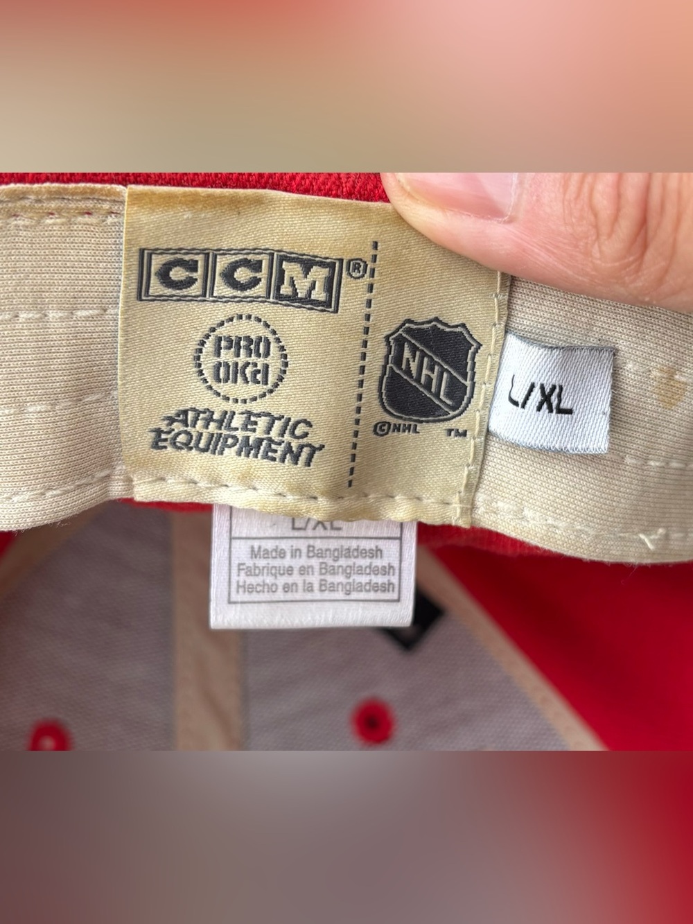CCM Pro Ok’d Detroit Red Wings Red Fit Max Hat Size L/XL EUC - Picture 7 of 7